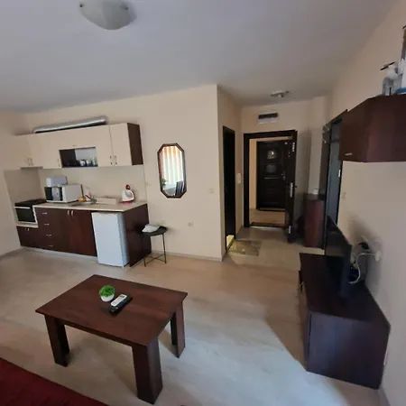 Apartment Pomorie City Apartments *
